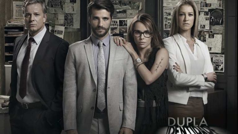 Постер бразильского сериала «Раздвоение личности»
