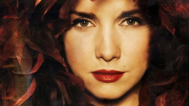 Обложка сериала «Аманда О» Постер аргентинского сериала «Аманда О»