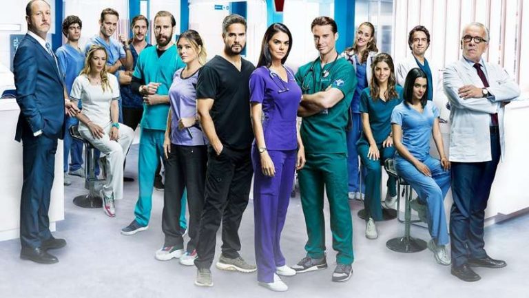 Постер мексиканского сериала «Медики, линия жизни»