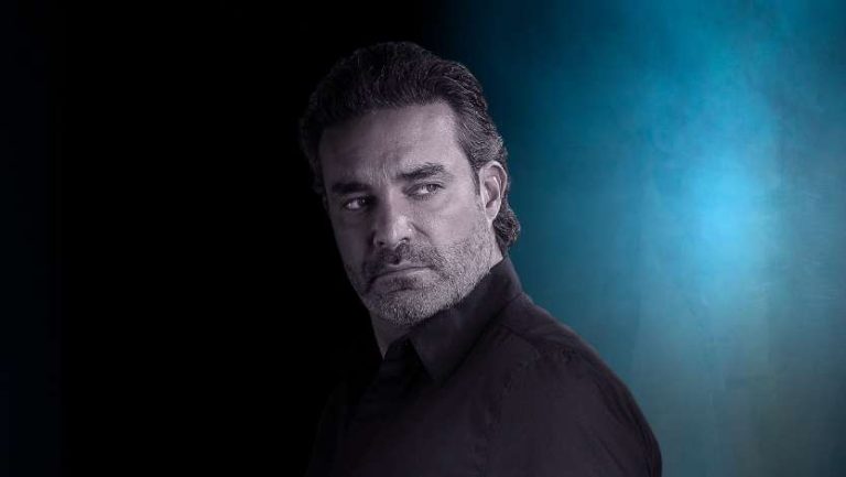 Постер мексиканского сериала «Преследуемые»